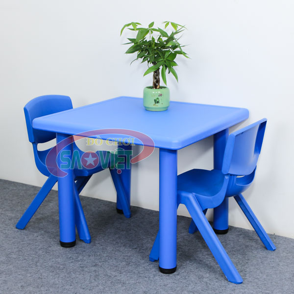 bàn ghế mầm non bằng nhựa hình vuông cho bé S013NA
