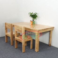 bàn ghế mầm non montessori 2 chỗ cho bé bằng gỗ cao su S013VF4