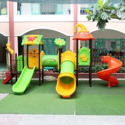 cầu trượt mầm non