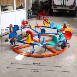 kích thước đu quay ngựa 6 con 12 chỗ đạp xe trên đường ray s06v03