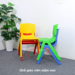 ghế giáo viên mầm non bằng nhựa đúc nguyên khối cao 34 cm S012NA6