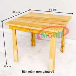 kích thước bàn vuông montessori mầm non bằng gỗ S013VF3