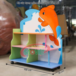 kích thước kệ xây dựng mầm non cá Heo bằng gỗ S014VA011