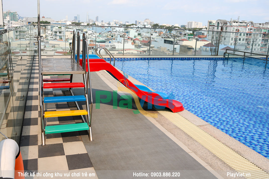 mẫu khu vui chơi cầu trượt bể bơi bằng nhựa composite ngoài trời S03V027