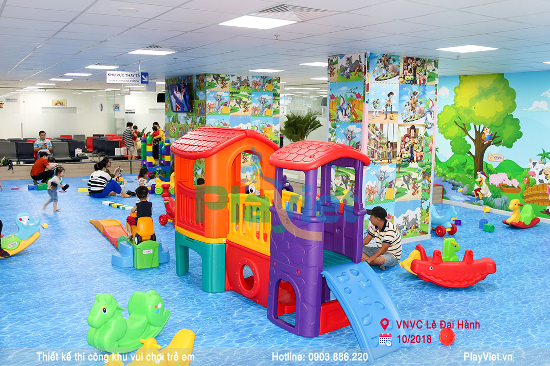 mô hình khu vui chơi trẻ em trong nhà Trung Tâm Tiêm Chủng Vacxin VNVC Lê Đại Hành Q11