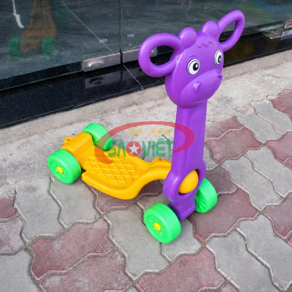 xe-choi-chan-scooter-cho-be-van-dong-S18N17-3 Xe chòi chân Scooter cho bé S18N17